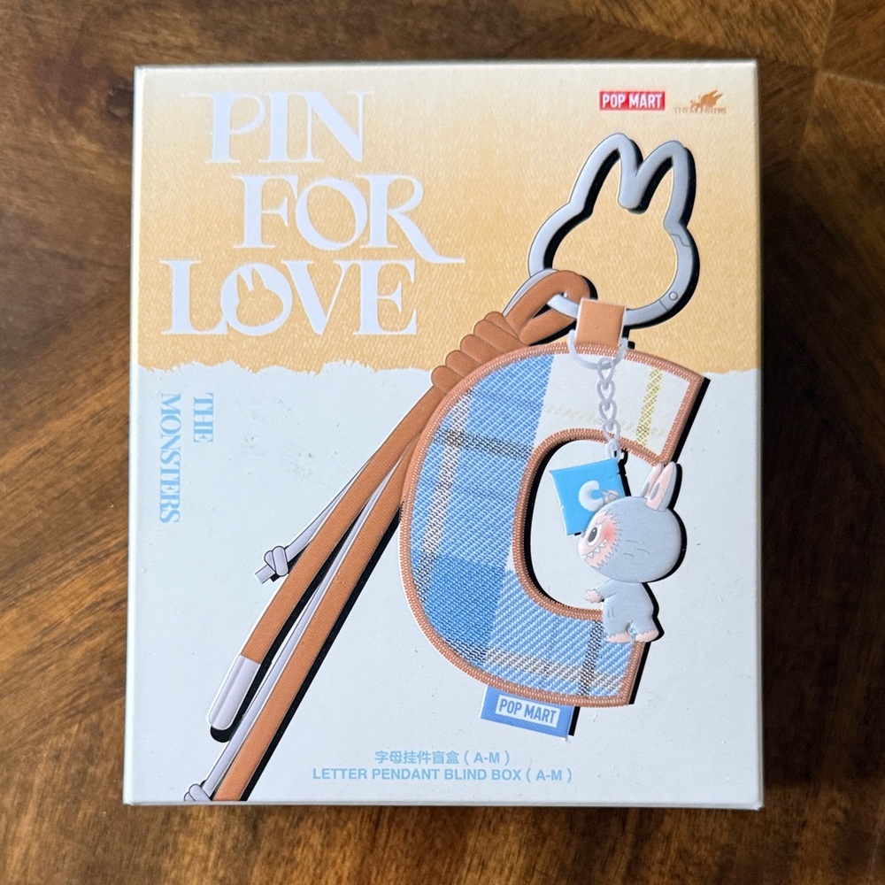 Pop Mart Pin for Love Pendant Blind Box